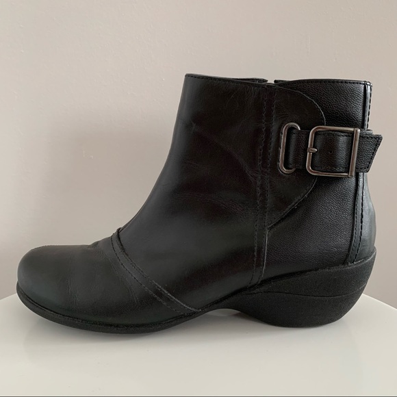 Hush Puppies Kana - Black Leather Waterproof Insulated Ankle Boots - Size 8.5M - Picture 2 of 14